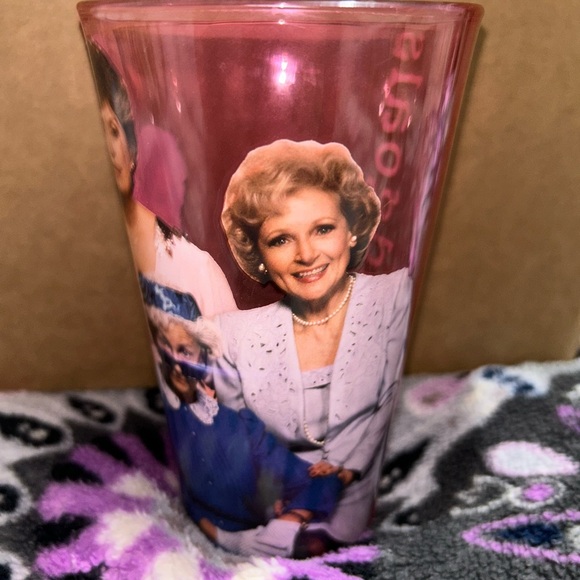 Pink Golden Girls Squad Goals Cup - Picture 3 of 3